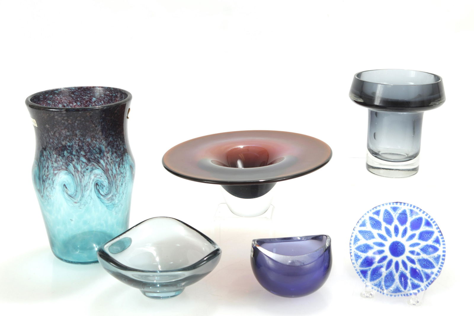 6 Modern Signed Art Glass Vases, Trays (1 of 3)