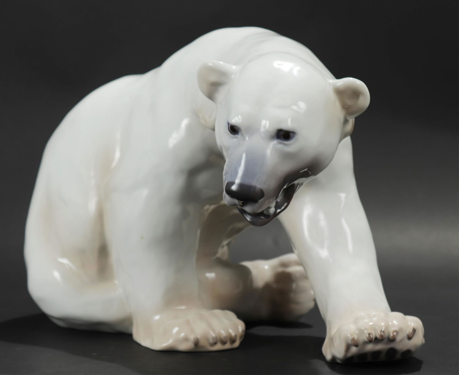 Bing & Grondahl Porcelain Polar Bear (1 of 4)
