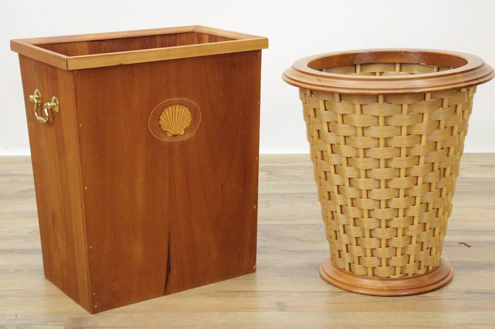 Shaker Style Chair & Basket, Berea College/Bartley (1 of 5)