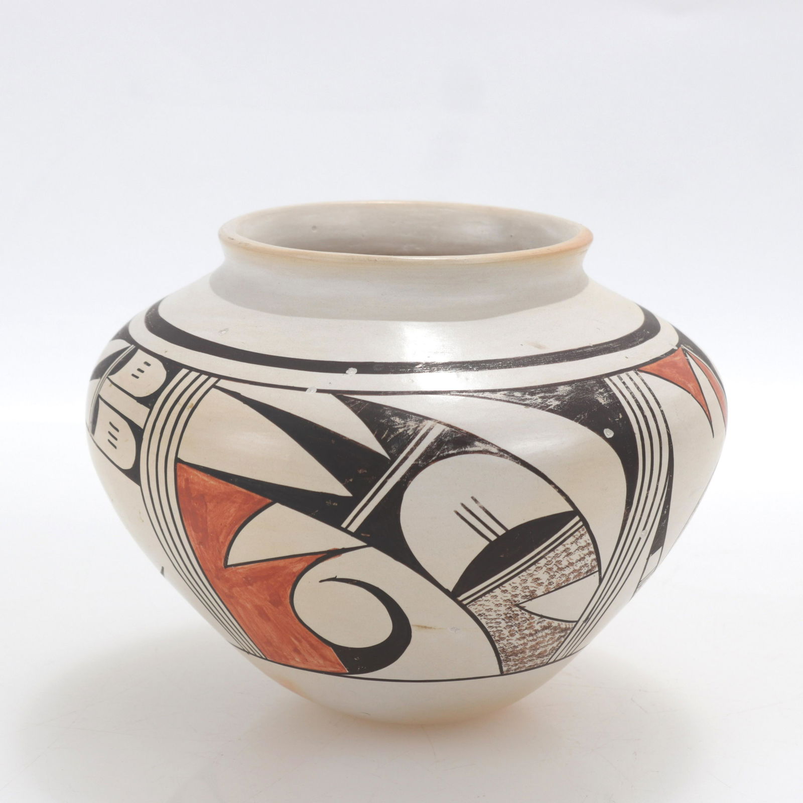 Fawn Navasie - Hopi Polychrome Jar (1 of 4)