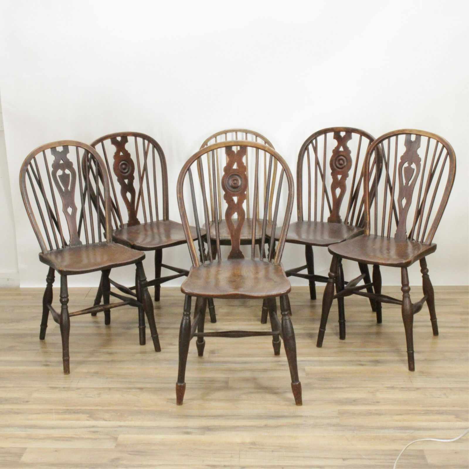 Matched Set of 6 Windsor Ash Side Chairs, 19th C. (1 of 7)