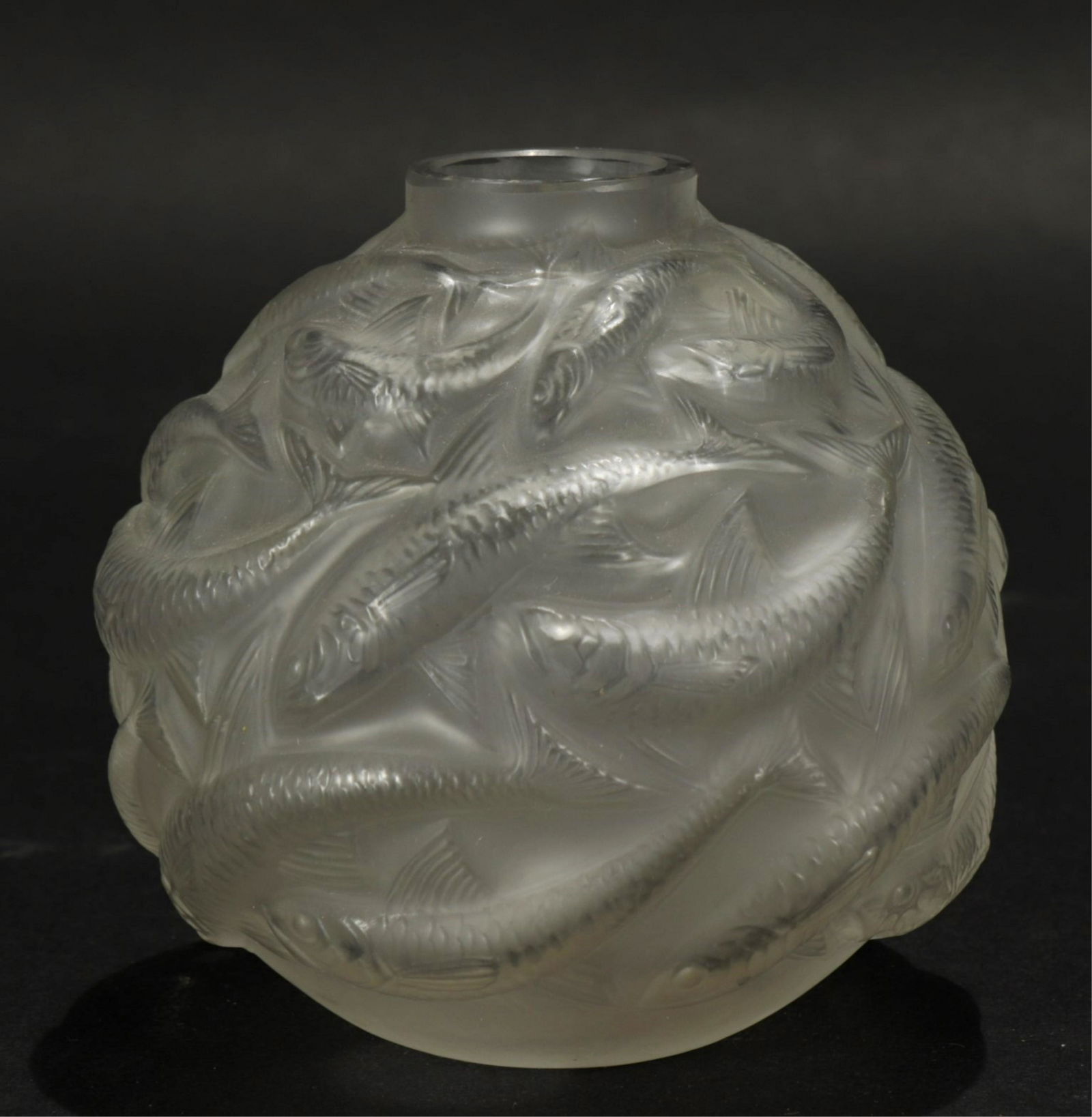 R. Lalique Oleron Vase (1 of 4)