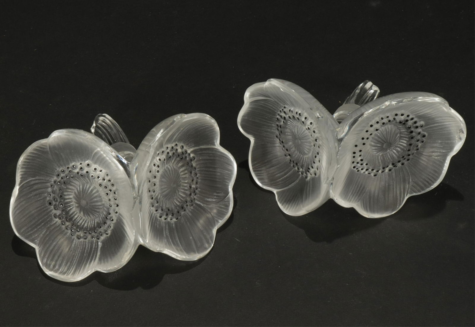 Pair of Lalique Double Anemone Stoppers (1 of 8)