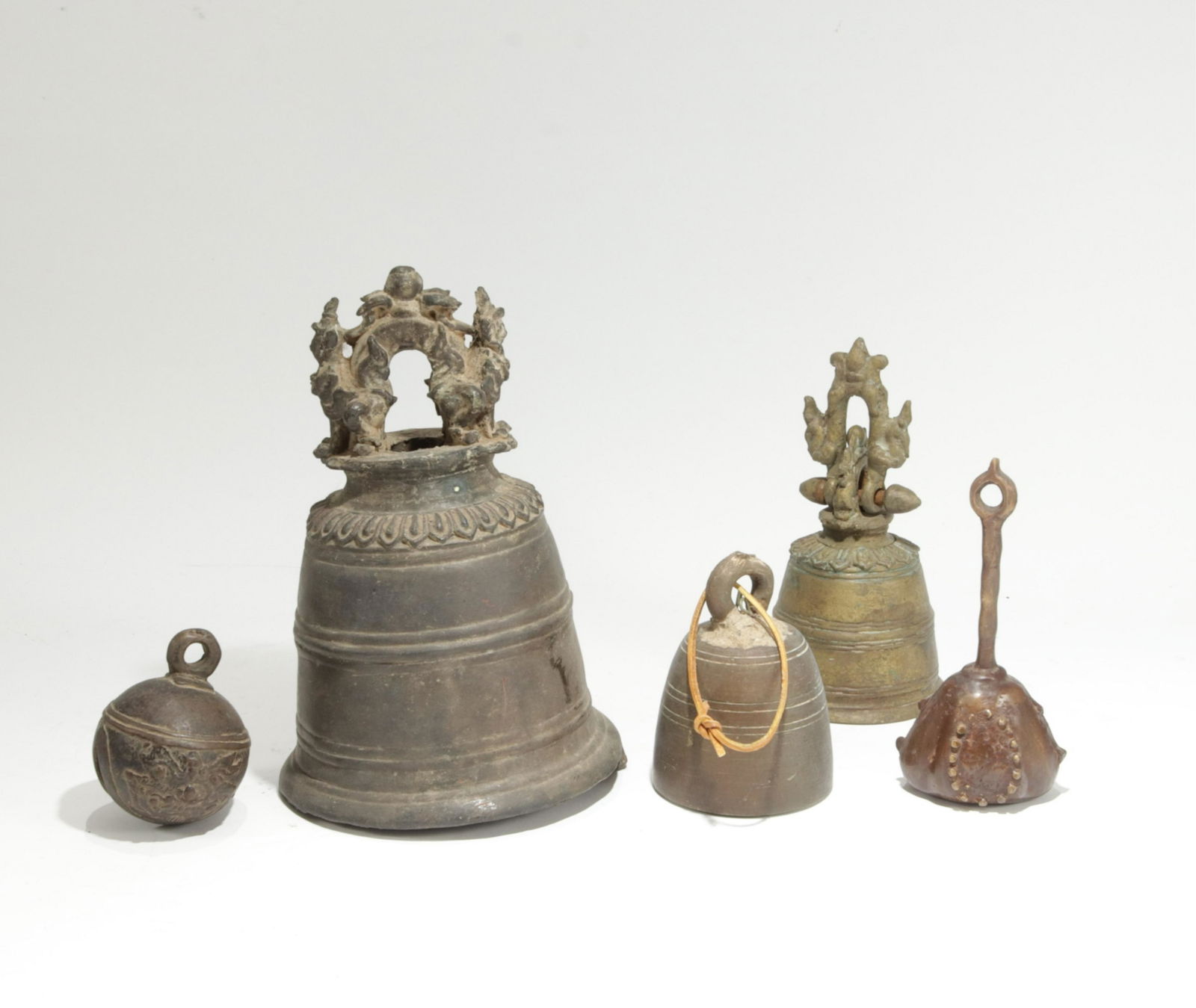 Collection Of Bronze Thai Bells (1 of 5)