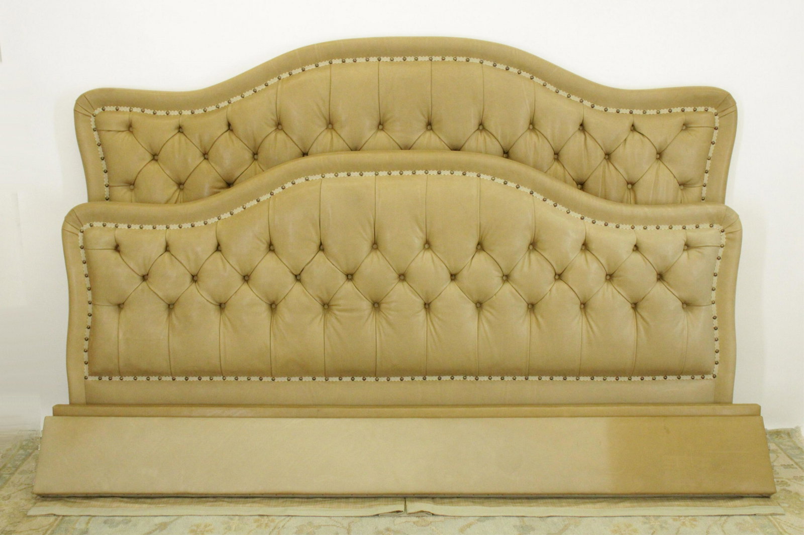Custom Leather Upholstered King Size Bed (1 of 10)