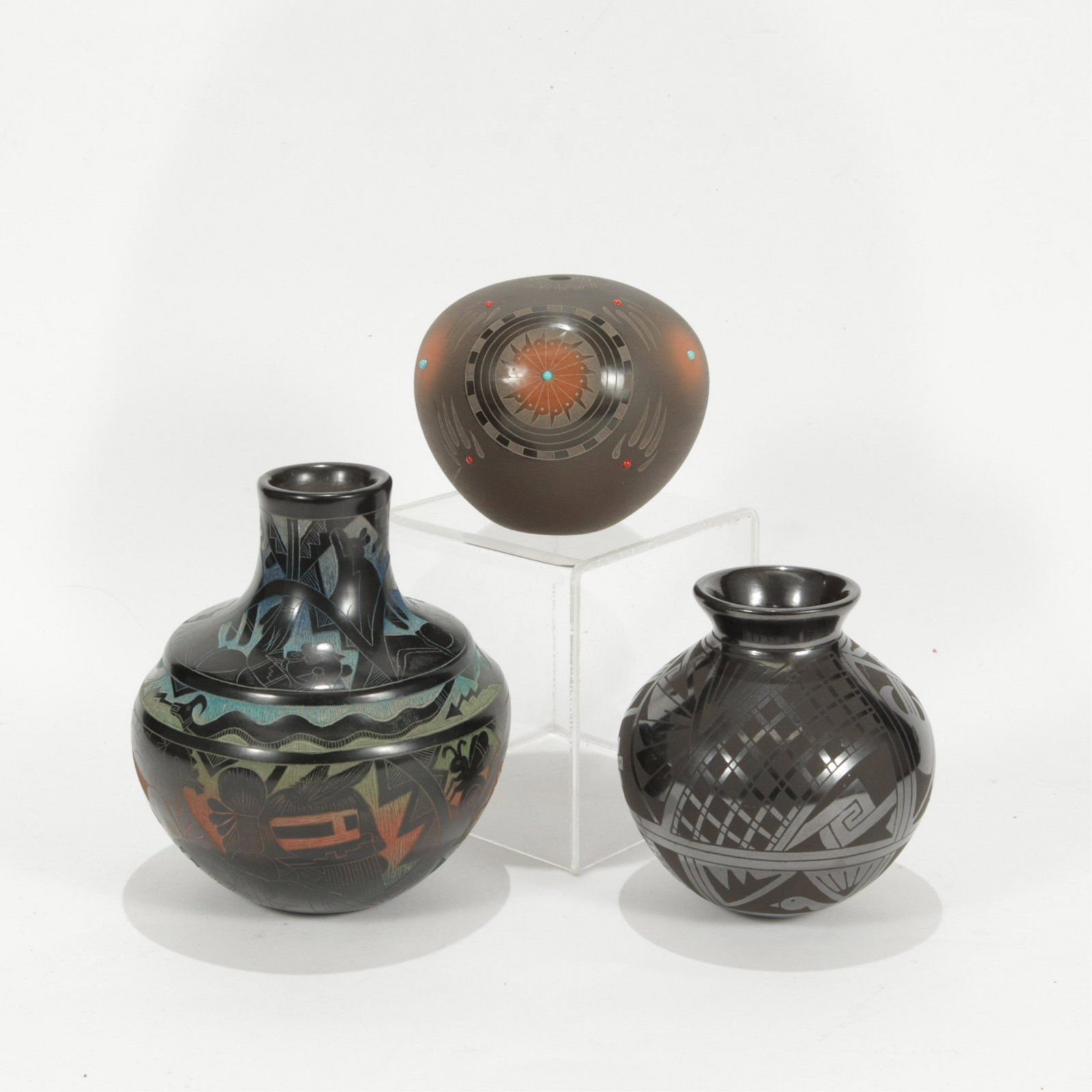 S.W. Pueblo Vases, Dalawepi, Suazo, Mata Ortiz (1 of 11)