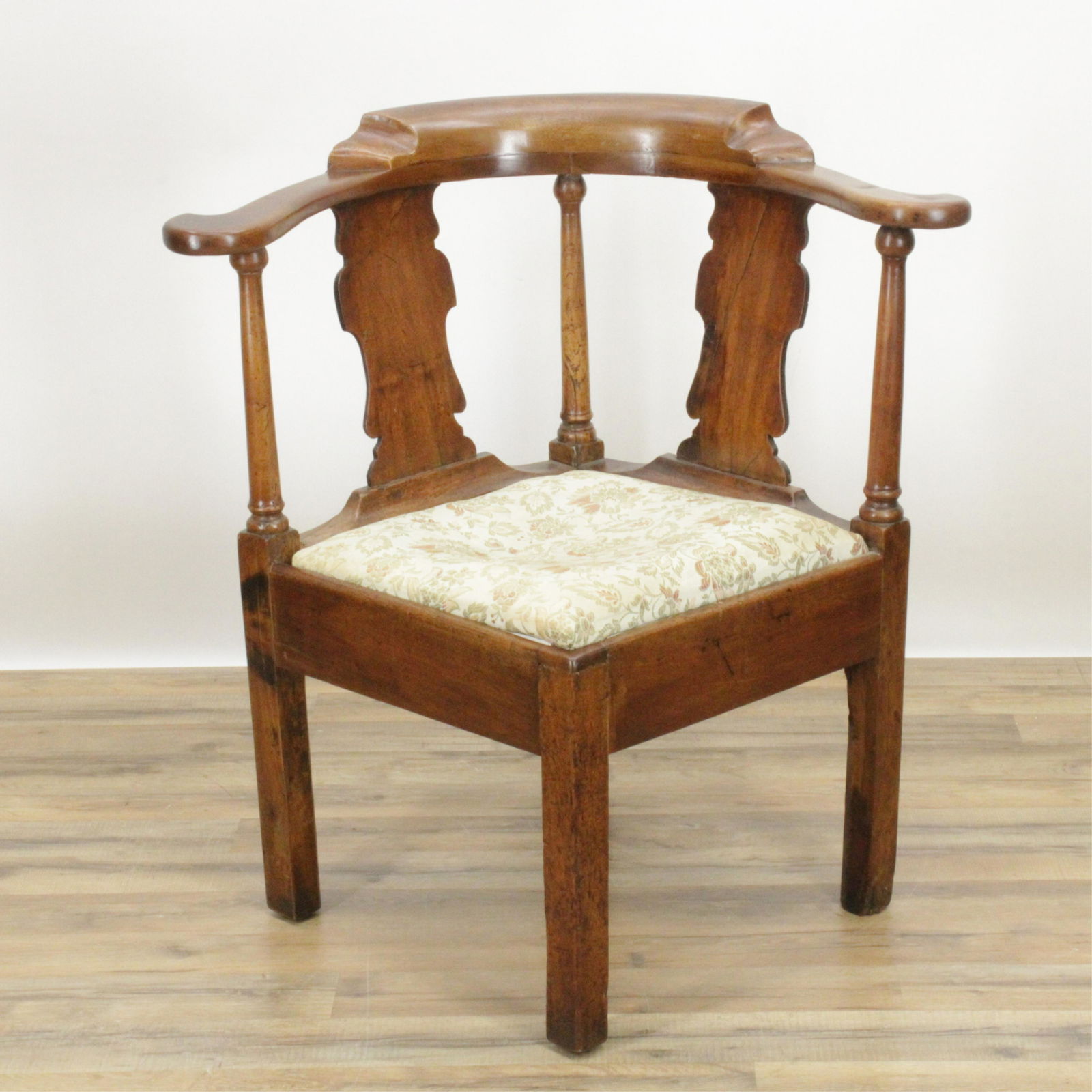 Georgian Mahogany Corner Chair (1 of 5)