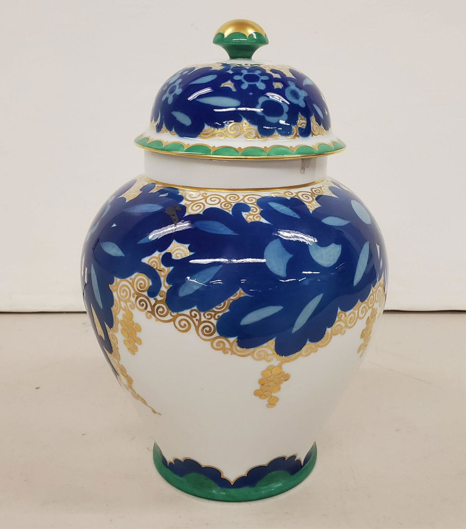 Rosenthal "Rosari" Covered Vase (1 of 3)