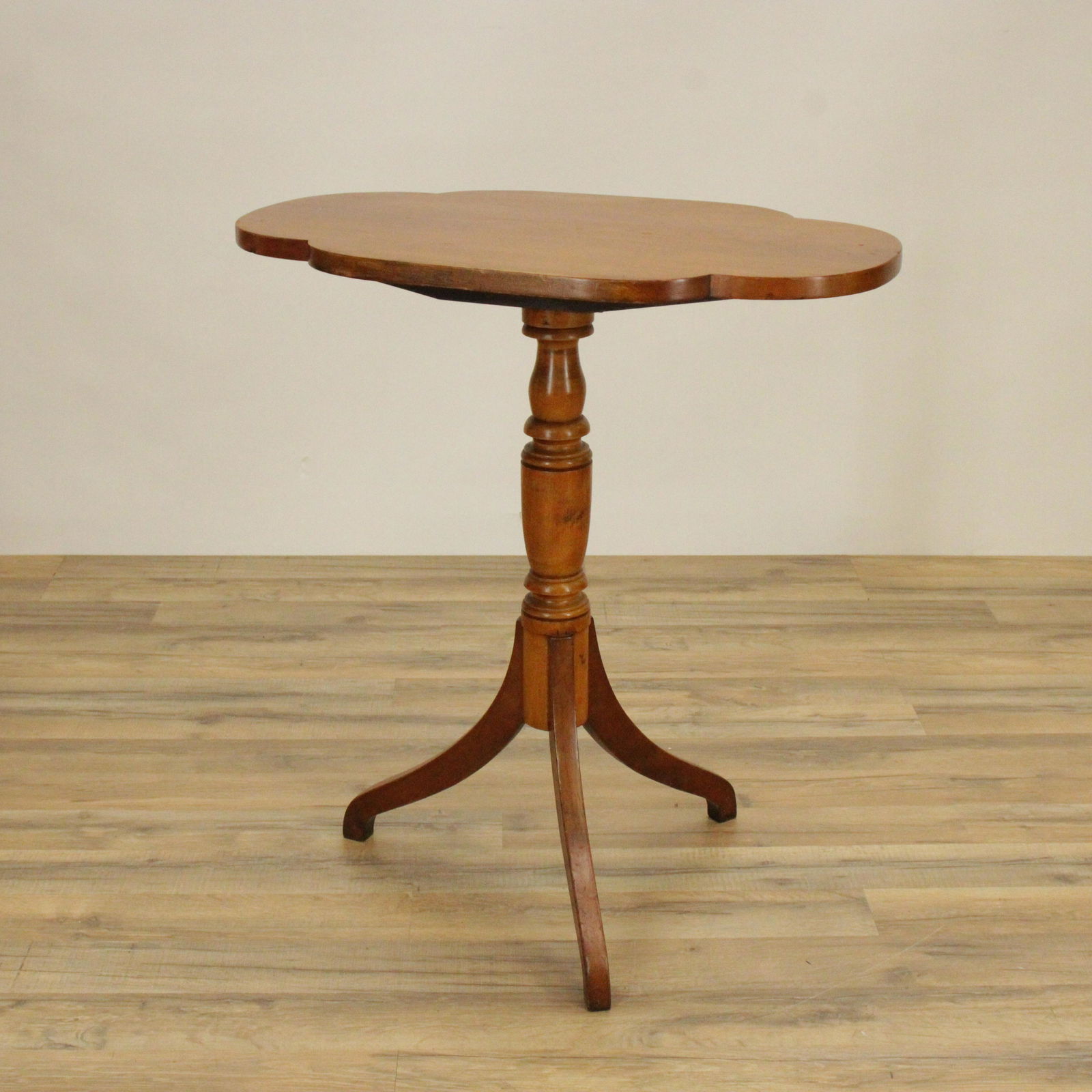 New York Cherry Tilt-Top Tripod Table (1 of 2)