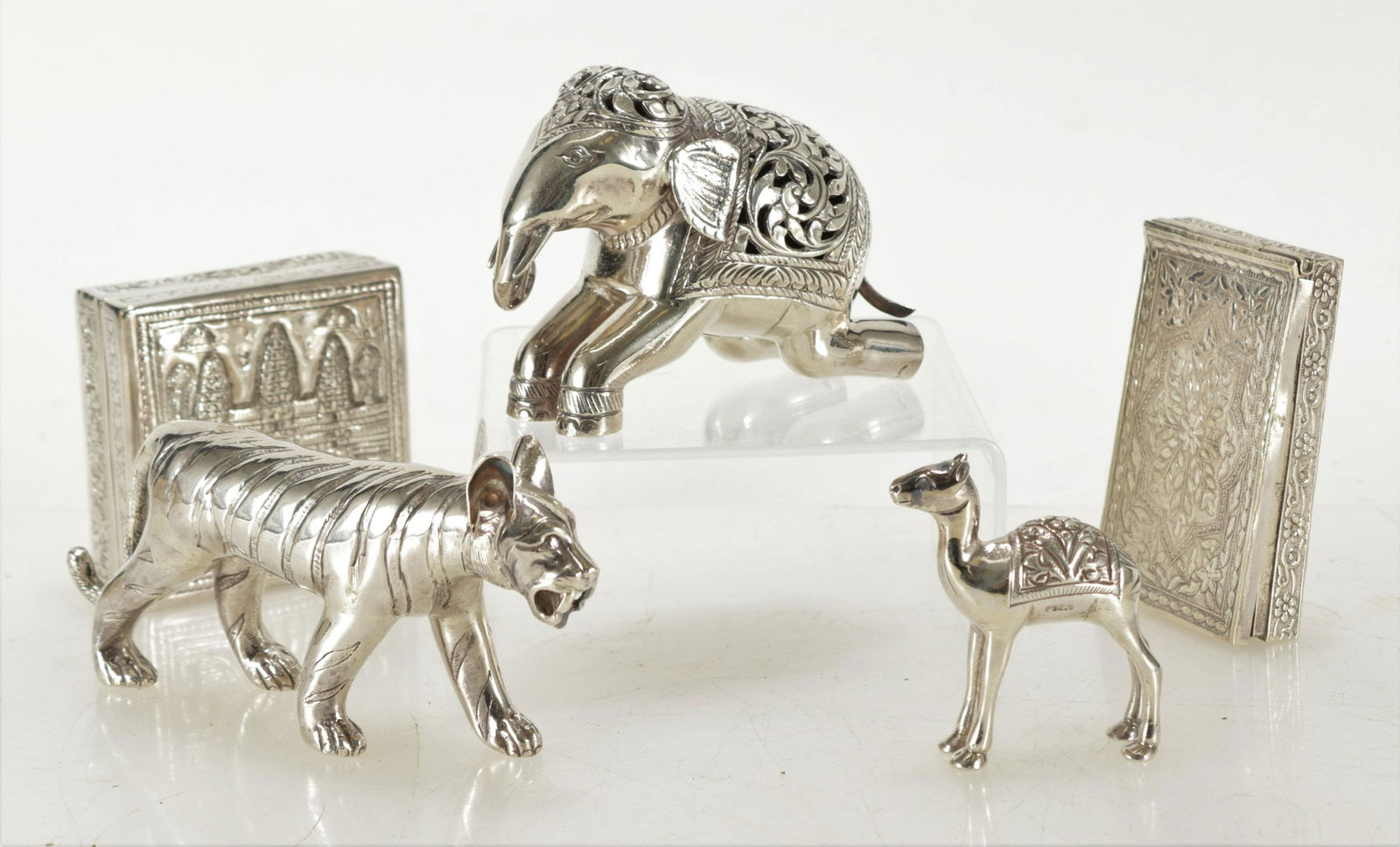 Group Indian Sterling Decorative Accessories (1 of 6)