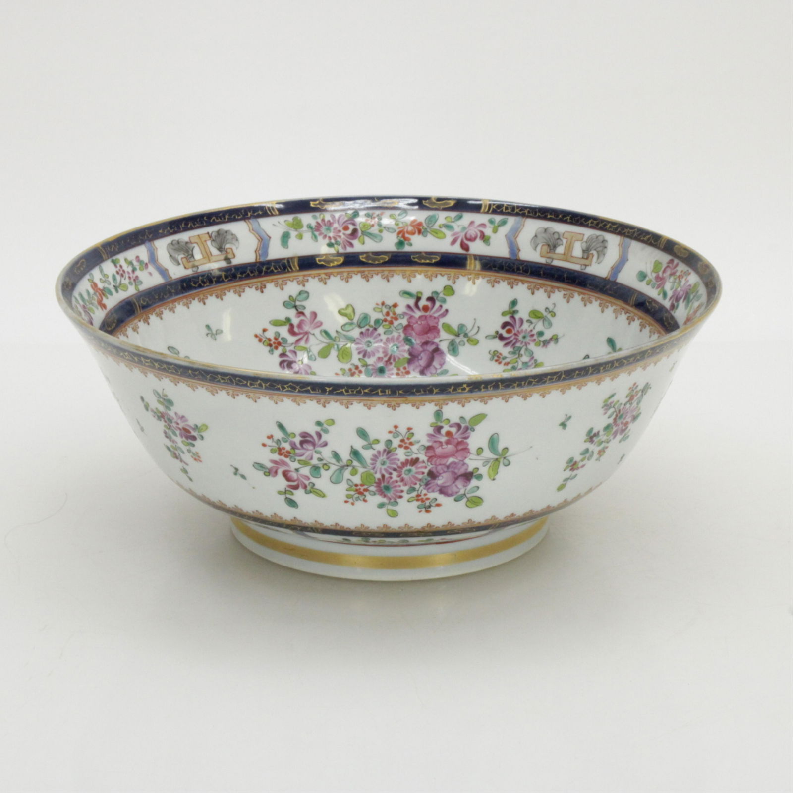 Large Chinese Export Bowl (1 of 4)