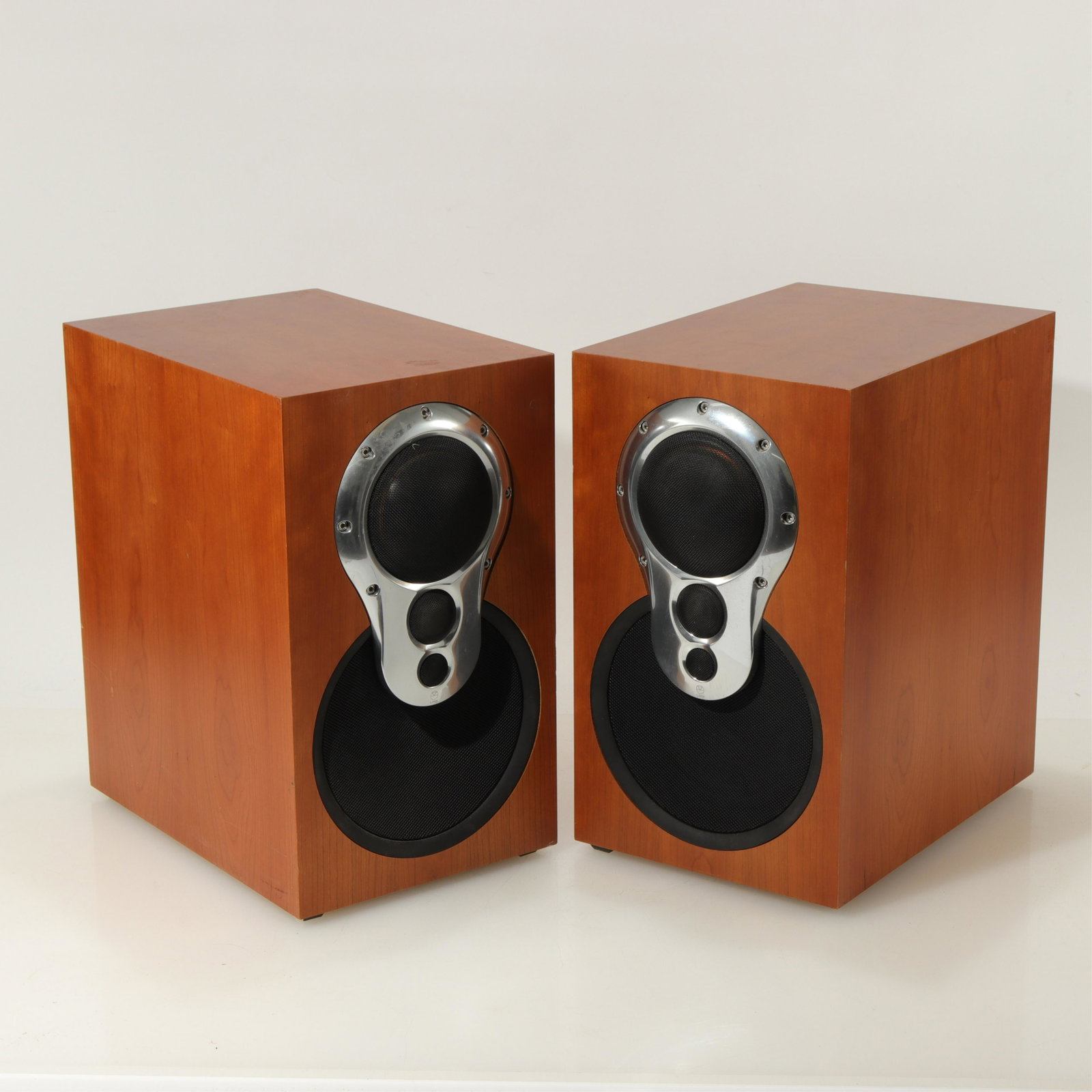 Pair of Linn Akurate 212 3K Speakers: In cherry, with front speaker covers intact. (JOHN342/2)(GO) Dimensions: 14"H x 8.25"W x 12"D