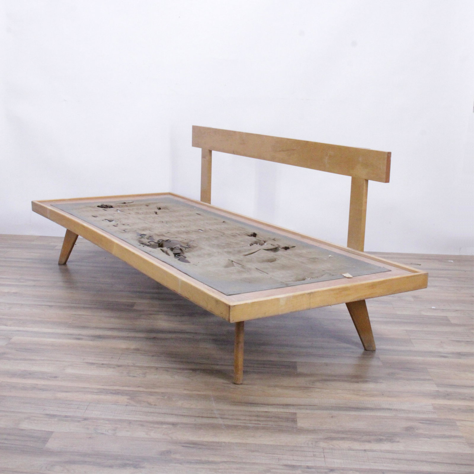 Mid Century Birch Sofa/Daybed by Leeko Mfg.: Mid Century Birch Sofa/Daybed by Leeko Mfg. (LASI620)(MS) Dimensions: 27.5" H x 76.25" W x 35" D
