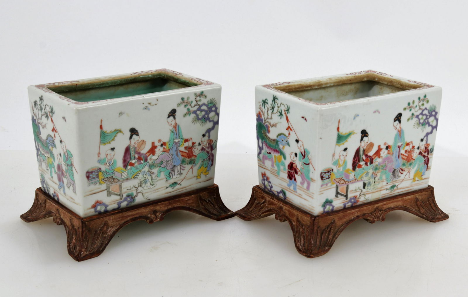 Pair of Chinese Porcelain Rectangular Planters (1 of 4)