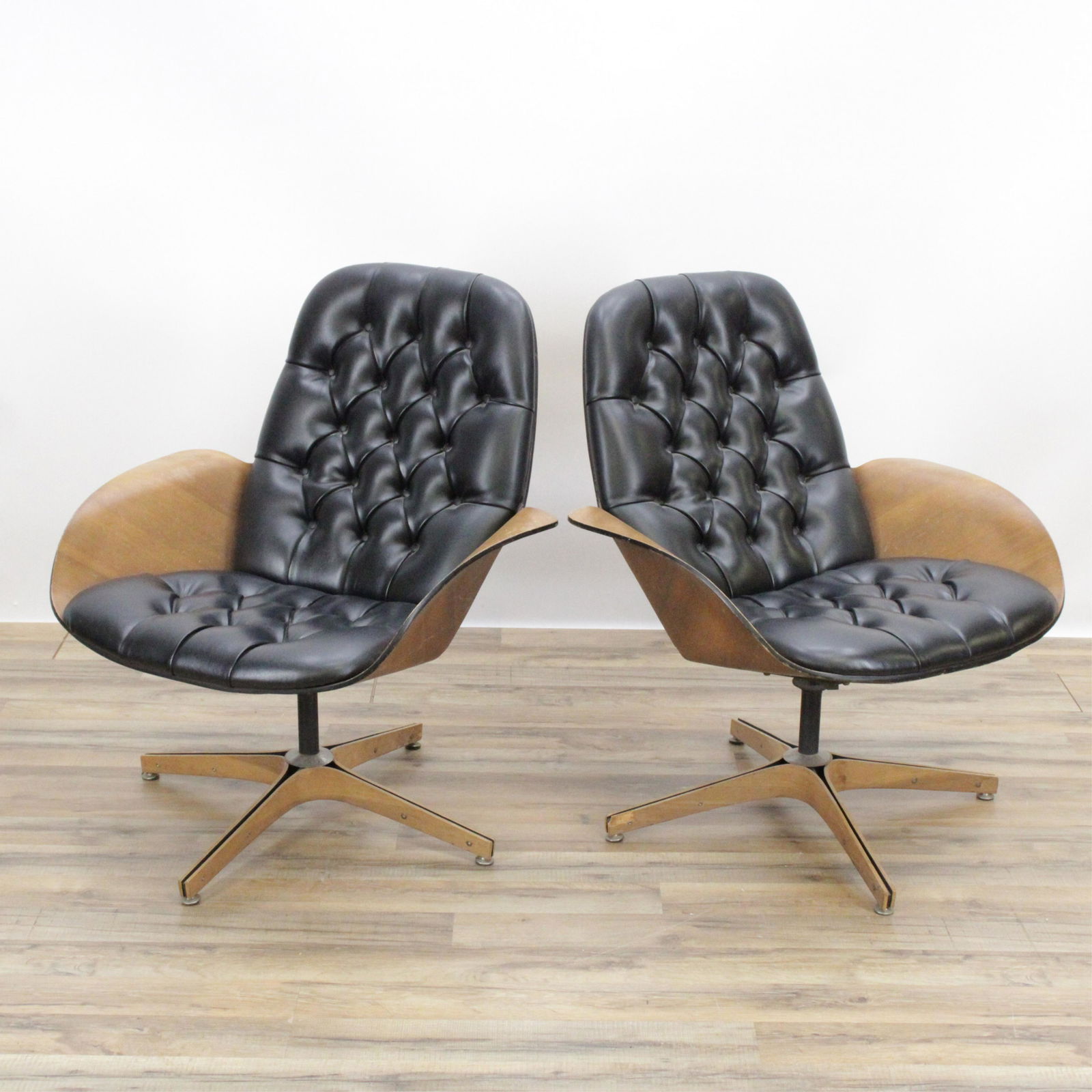 Pair of Plycraft 'Mrs. Chair' Walnut Armchairs (1 of 8)