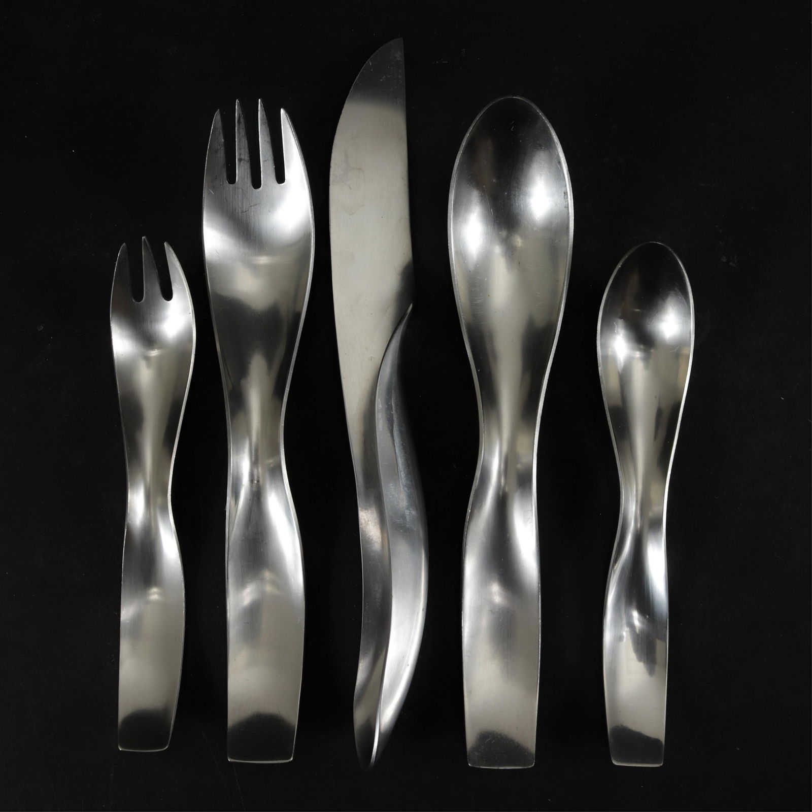 Janos Megyik for Amboss - Danube Flatware Service (1 of 10)