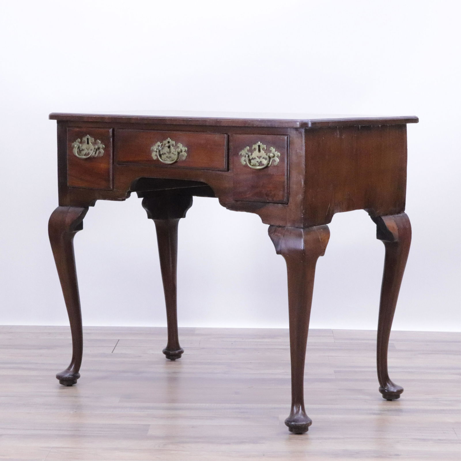 George III Mahogany Lowboy, 18th C (1 of 10)