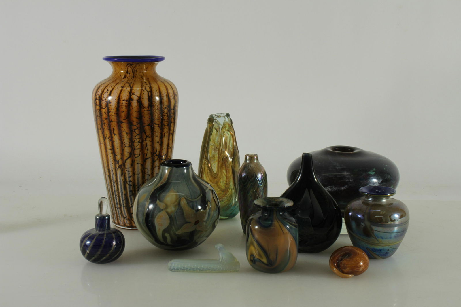 Contemporary Studio and Art Glass Lot (1 of 7)
