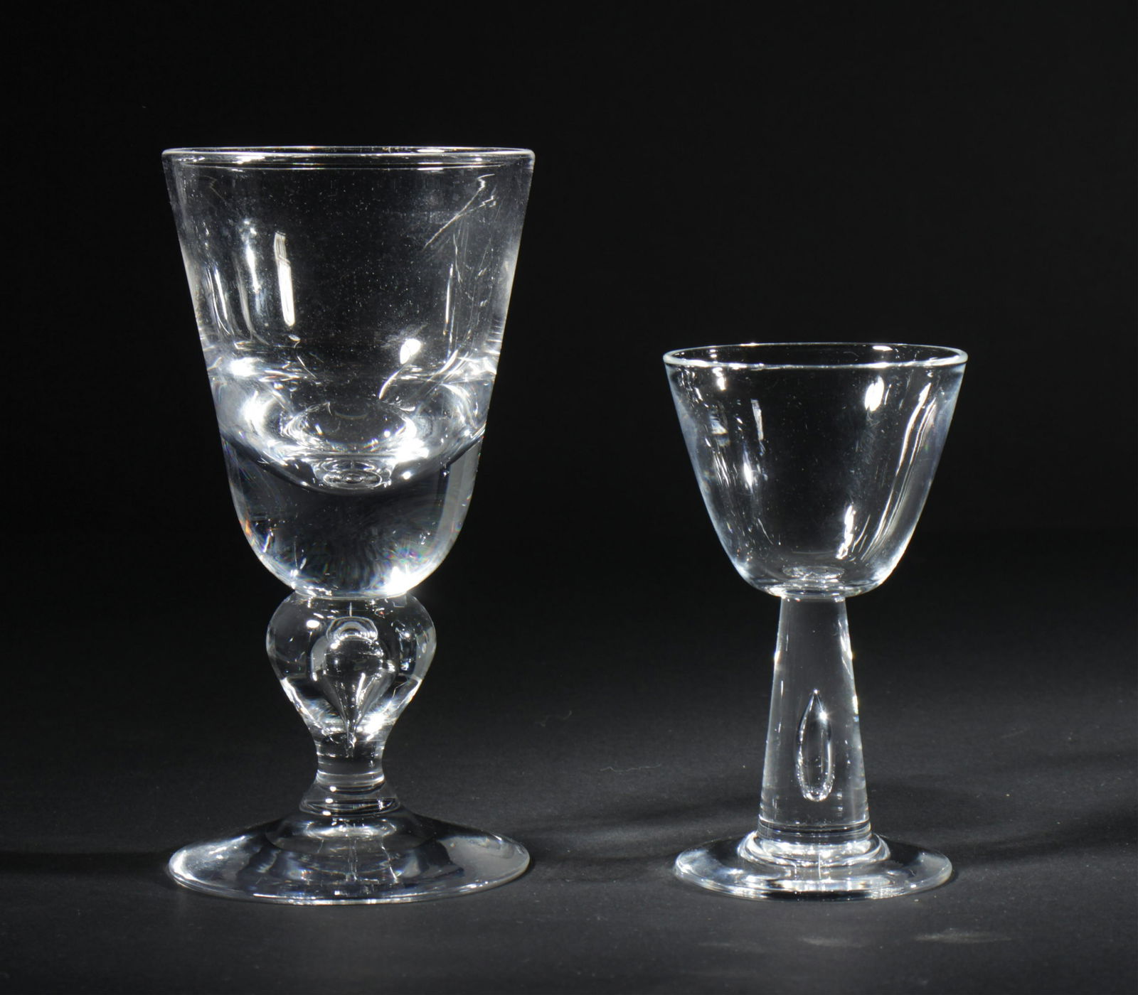 21 Steuben Teardrop Stemware (1 of 4)