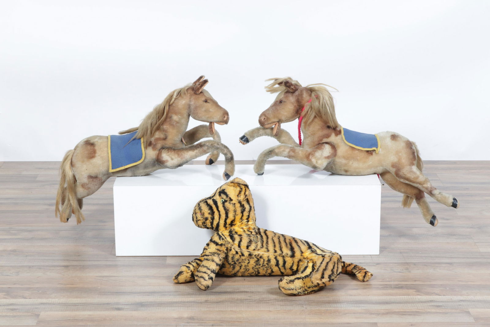 Steiff Vintage Horses and Tiger Stuffed Toys (1 of 6)