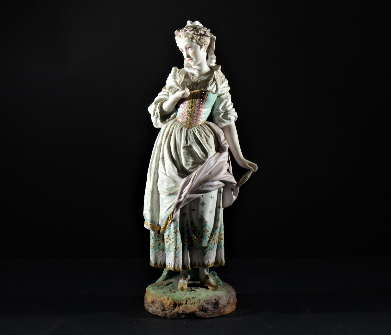 Villeroy & Boch Bisque Porcelain Figure (1 of 6)