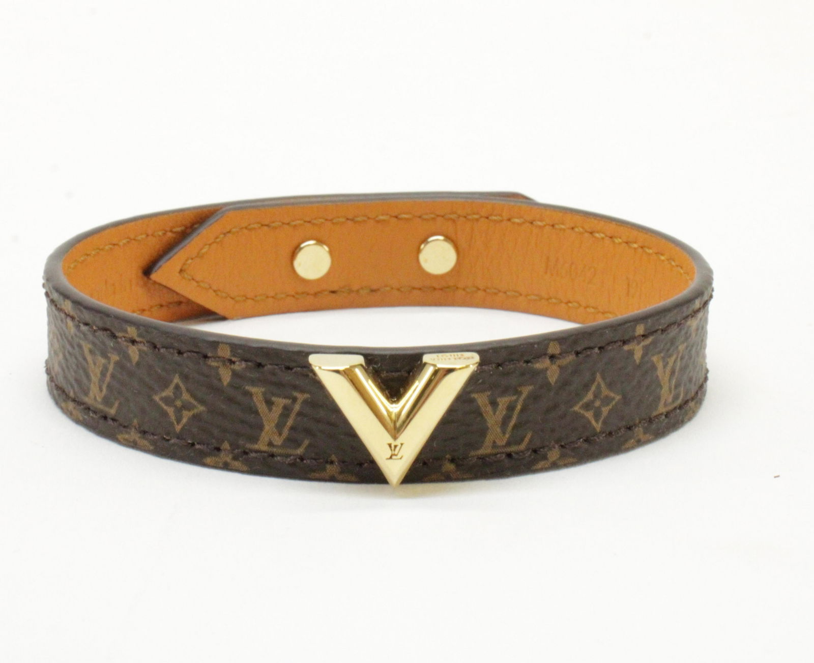 Louis Vuitton Essential V Bracelet (1 of 6)
