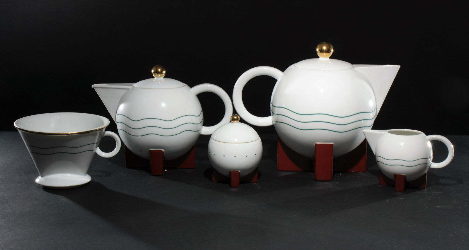 Michael Graves Swid Powell - Coffee & Tea Service (1 of 7)