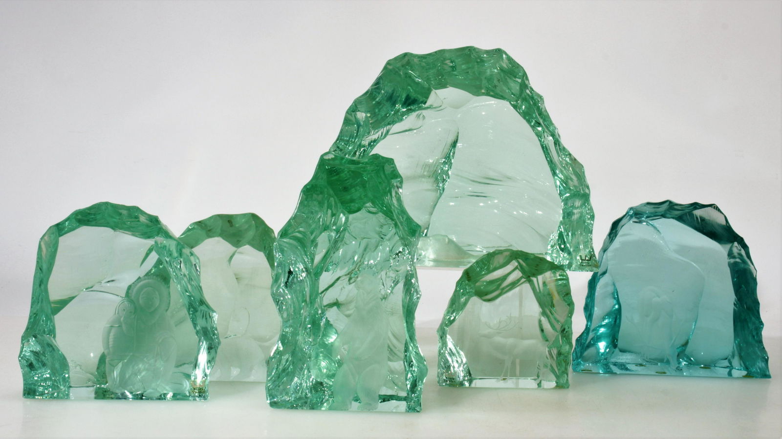 Vicke Lindstrand - Group of 6 Ice Block Sculptures (1 of 14)