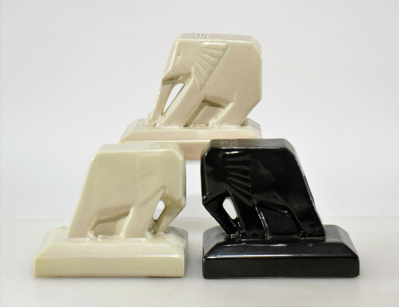 Cowan Pottery - 3 Elephant Bookends (1 of 3)