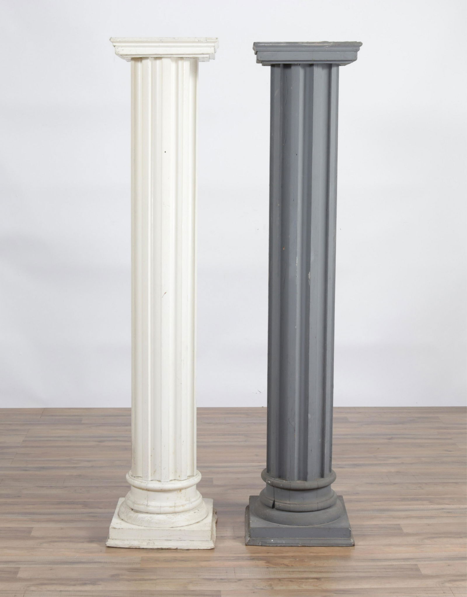 Near Pair of Classical Style Columns (1 of 8)