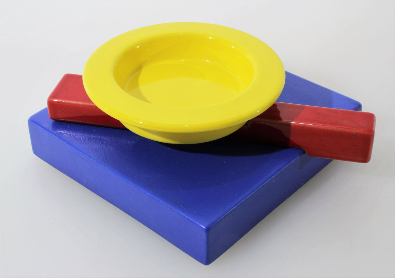 Maria Sanchez for Memphis - Squash Ashtray: Maria Sanchez designed for Memphis Milano, Squash ceramic ashtray, circa 1985. Stamped manufacturer's mark to underside of one example ‘Memphis Milano Made in Italy by A. Sarri Ceramiche A/S Design: