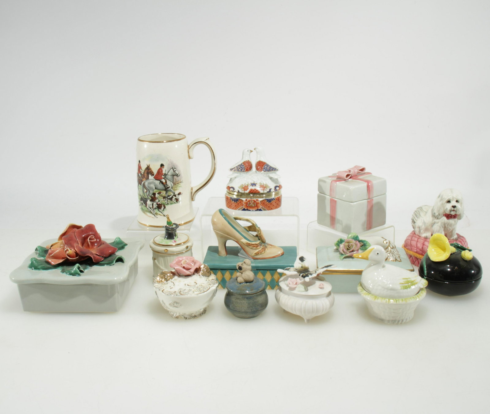 14 Porcelain Trinket Boxes: 14 Porcelain Trinket Boxes, including a mug Largest box 6.25" W
