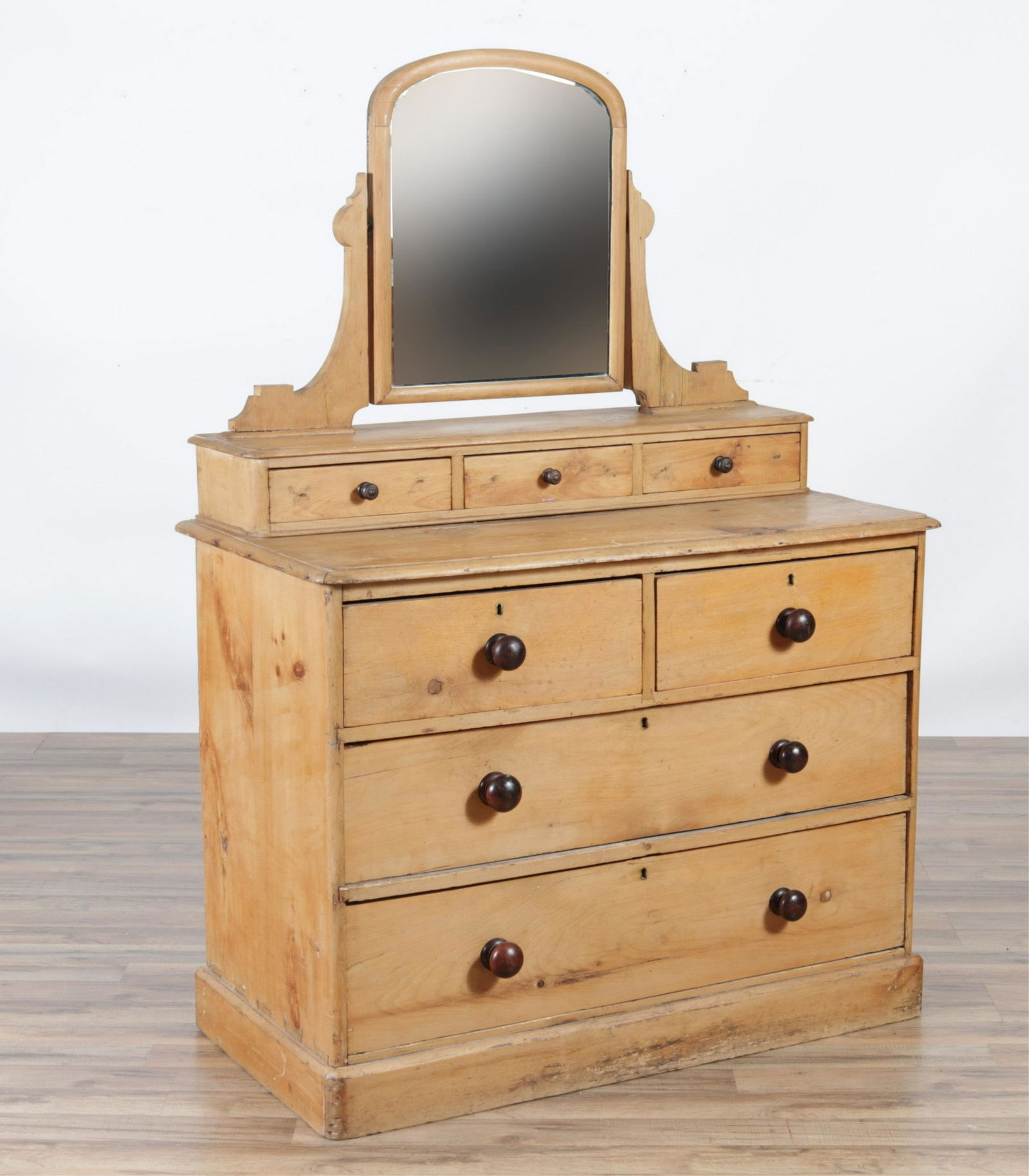 19th C. American Pine Dresser with Mirror (1 of 7)