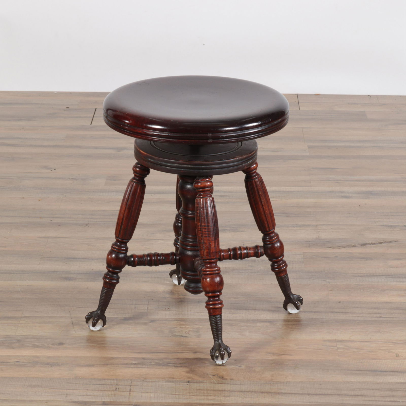 Victorian Cherry Adjustable Piano Stool, 19/20 C. (1 of 6)