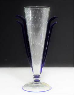 Umberto Bellotto, Pauly & Co Bud Vase: Umberto Bellotto, Pauly & Co Murano Glass Bud Vase, early 20th C. Paper label, Venezia Murano Dimensions: 9.5" H Property from the Estate of John 'Parker' Prindle, JR., Boston, MA.