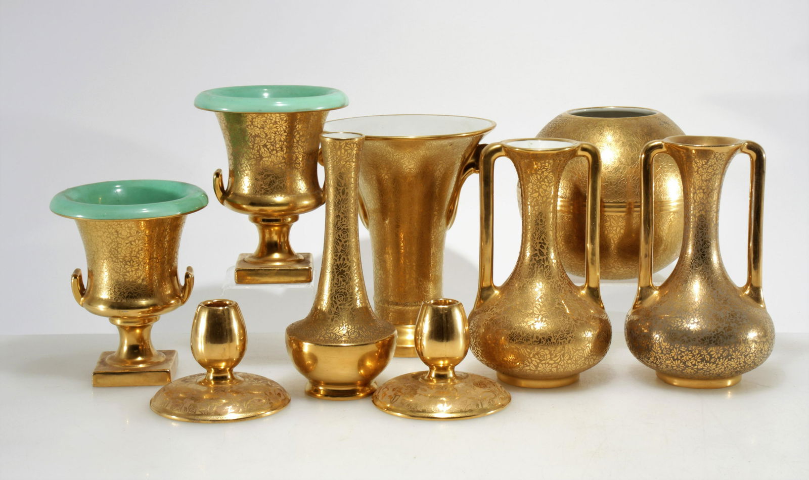 Trenton Pottery - Nine Gilt Items (1 of 7)