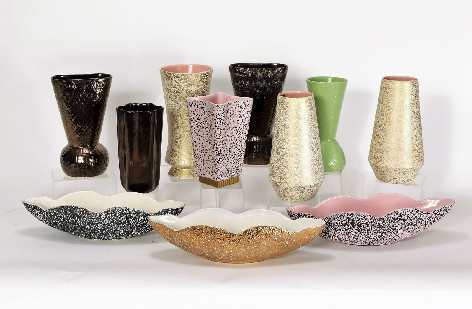 Kenwood Pottery Vases & Centerpieces: 8 Kenwood Pottery Vases & 3 Centerpieces Dimensions: Largest 11" H Property from the Estate of John 'Parker' Prindle, JR., Boston, MA.