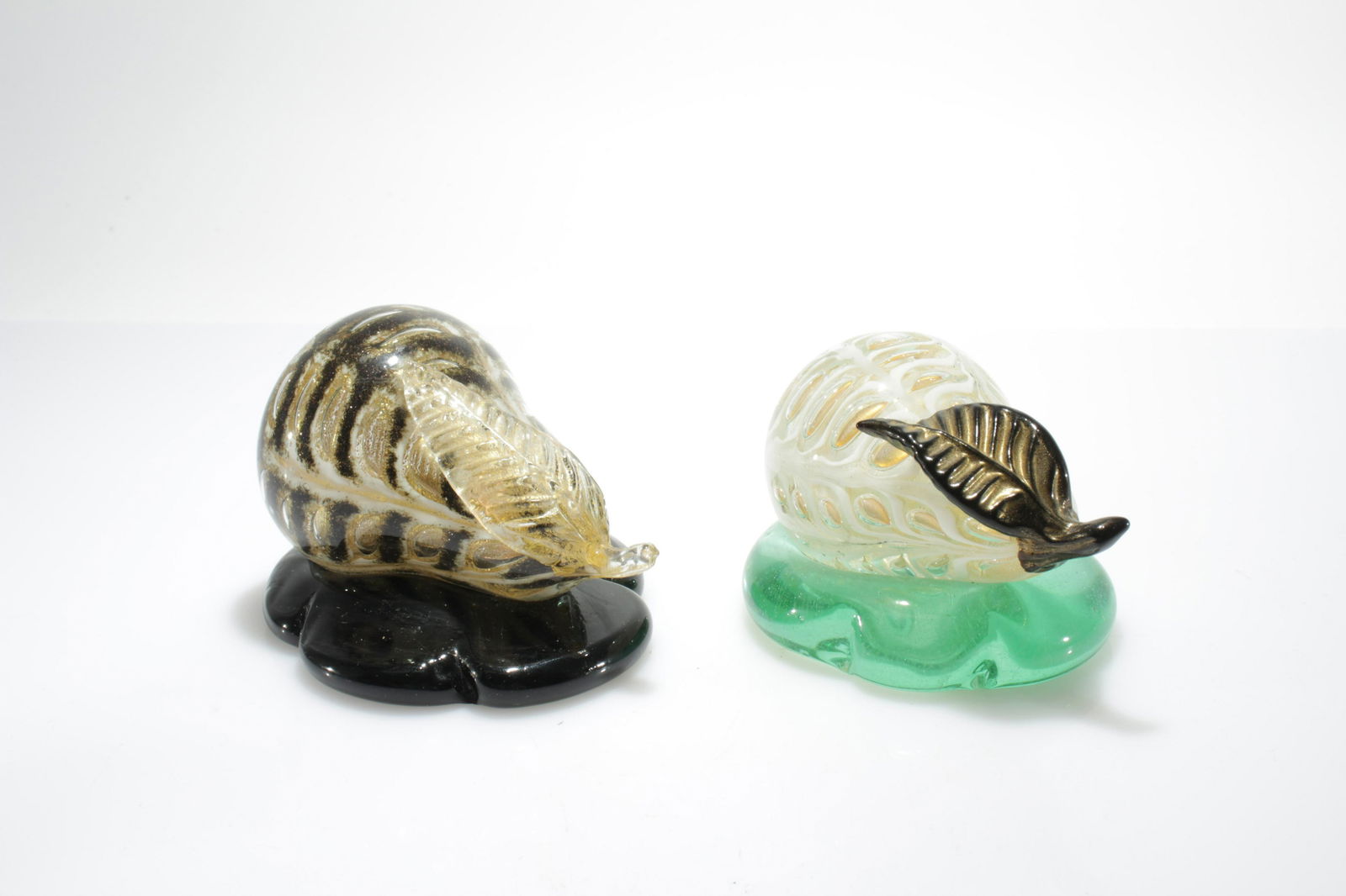Barovier & Toso Pear Form Paperweights: Barovier & Toso Pear Form Paperweights, circa 1950. One with paper label. Dimensions: Largest 4.75" W Property from the Estate of John 'Parker' Prindle, JR., Boston, MA.