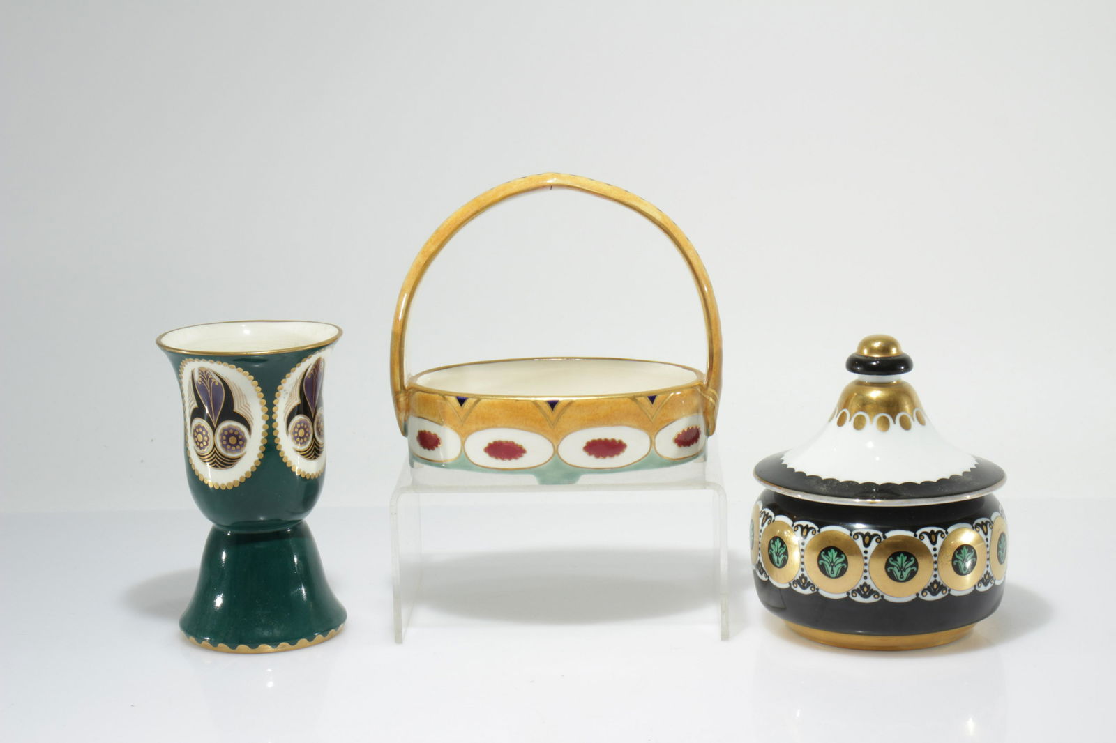 Karl Klaus for Serapiss/Wahliss Tableware & Jar: Karl Klaus for Serapiss/Wahliss Tableware & Jar Dimensions: Small vase 4.75" H Property from the Estate of John 'Parker' Prindle, JR., Boston, MA.