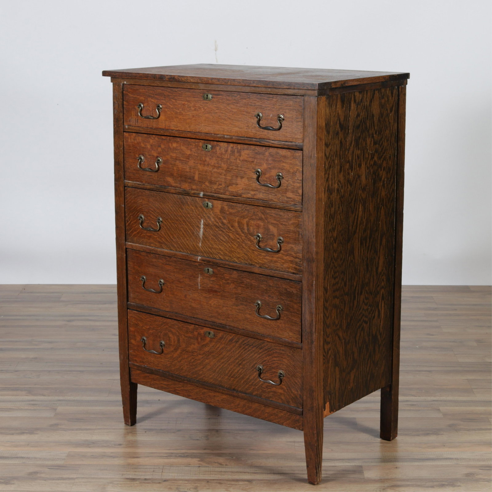 Arts & Crafts Style Oak Chest of Drawers (1 of 6)