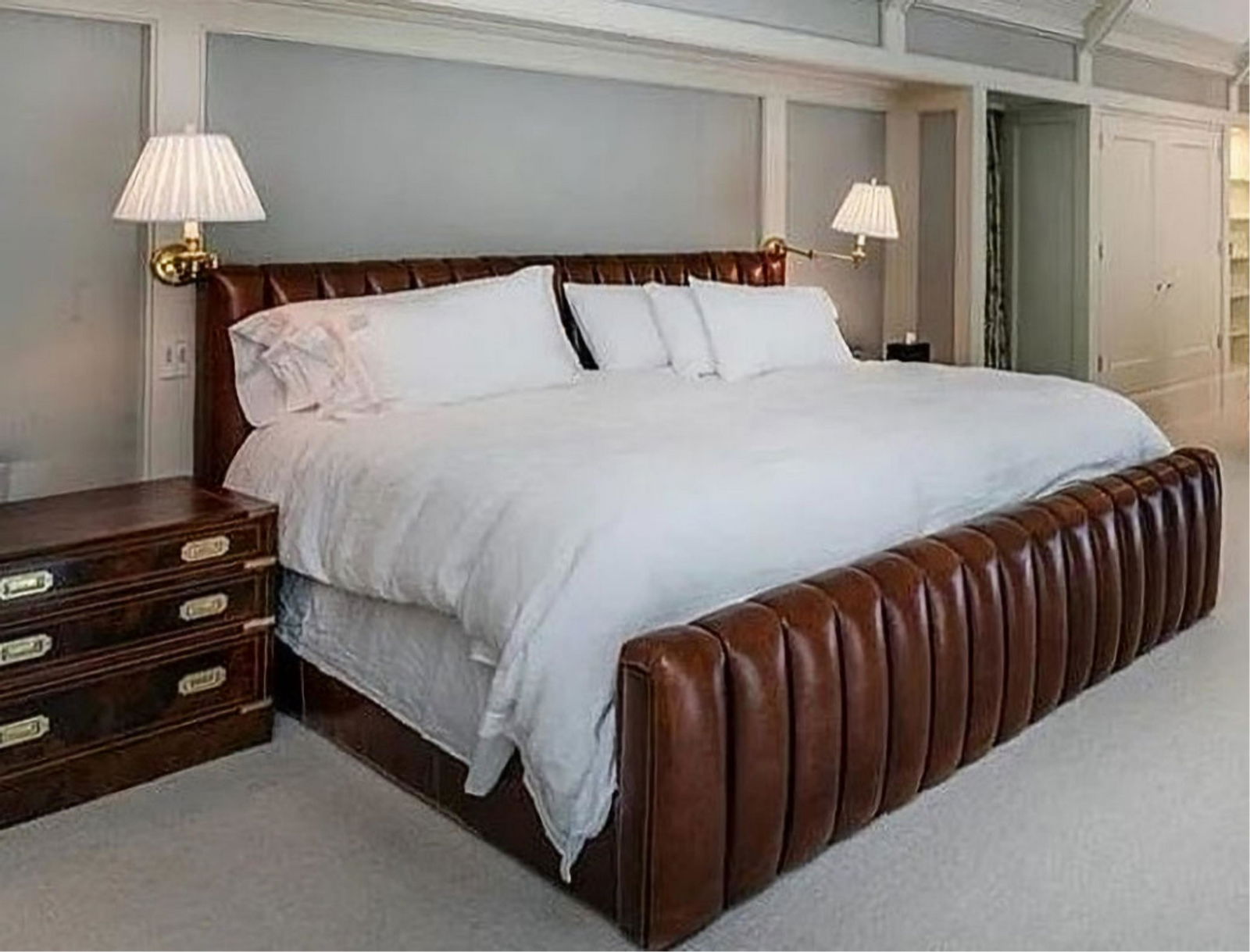 Ralph Lauren Bond St. King Leather Bed (1 of 12)