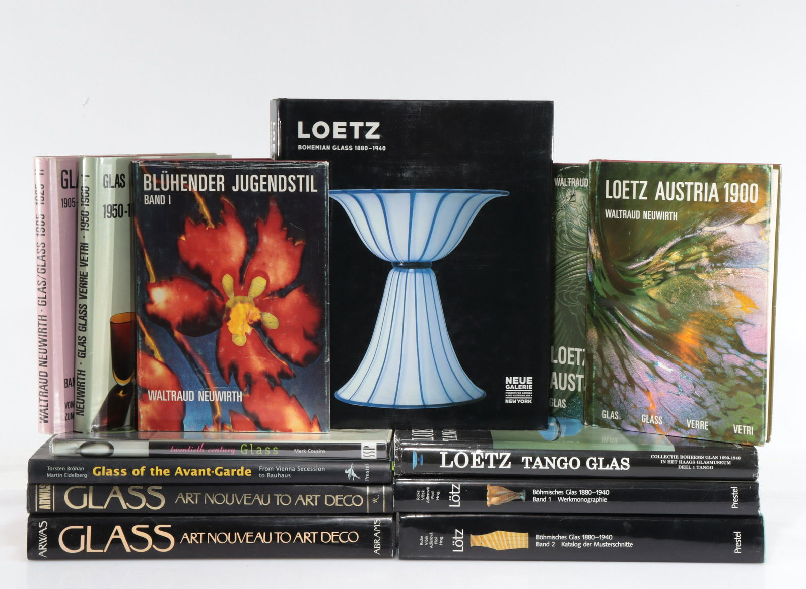13 Books - Loetz & Glass Makers (1 of 5)