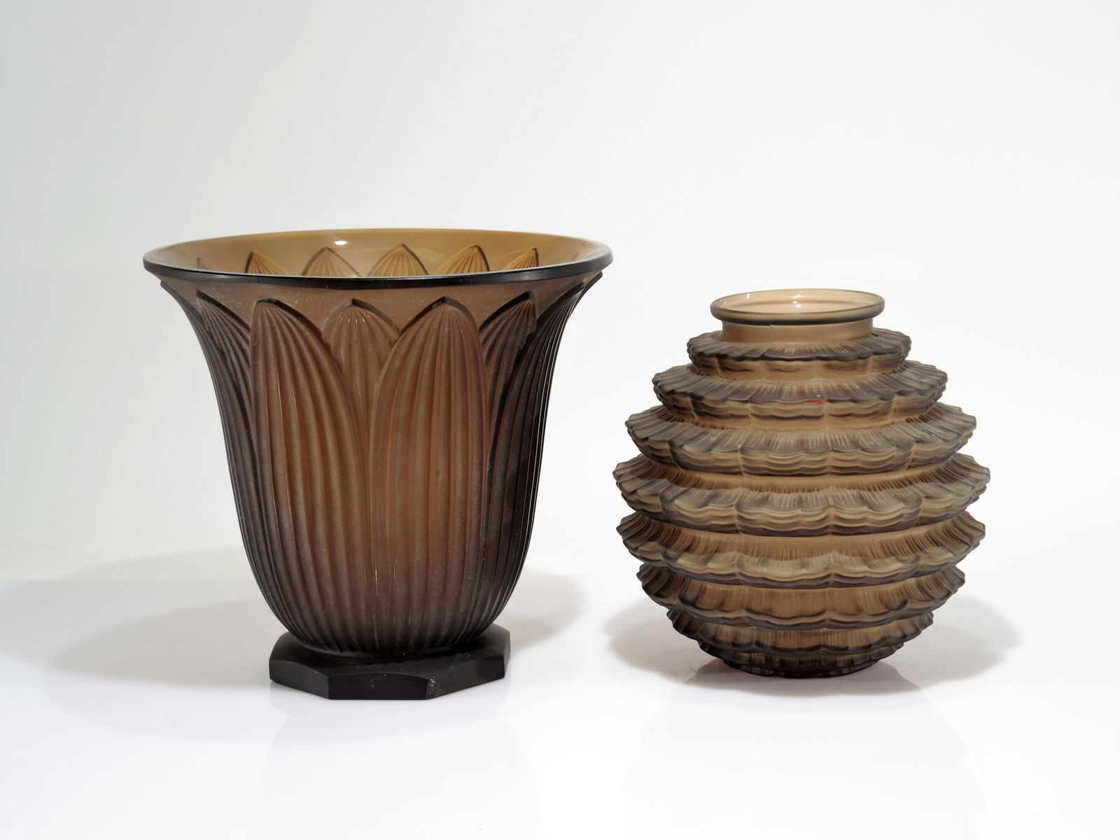 Pierre D'Avesne - Two Etched Amber Glass Vases (1 of 12)