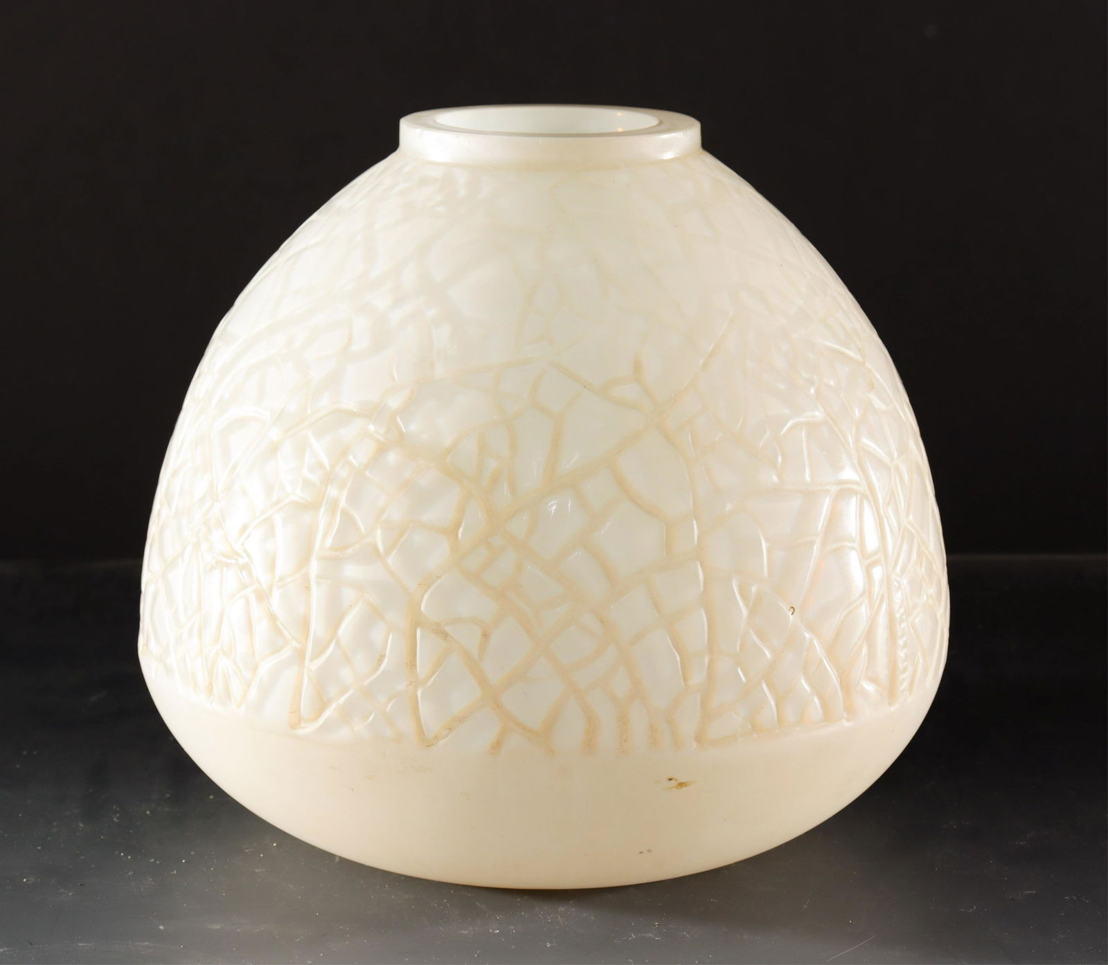Andre Hunebelle - Etched Opalescent Glass Vase (1 of 4)