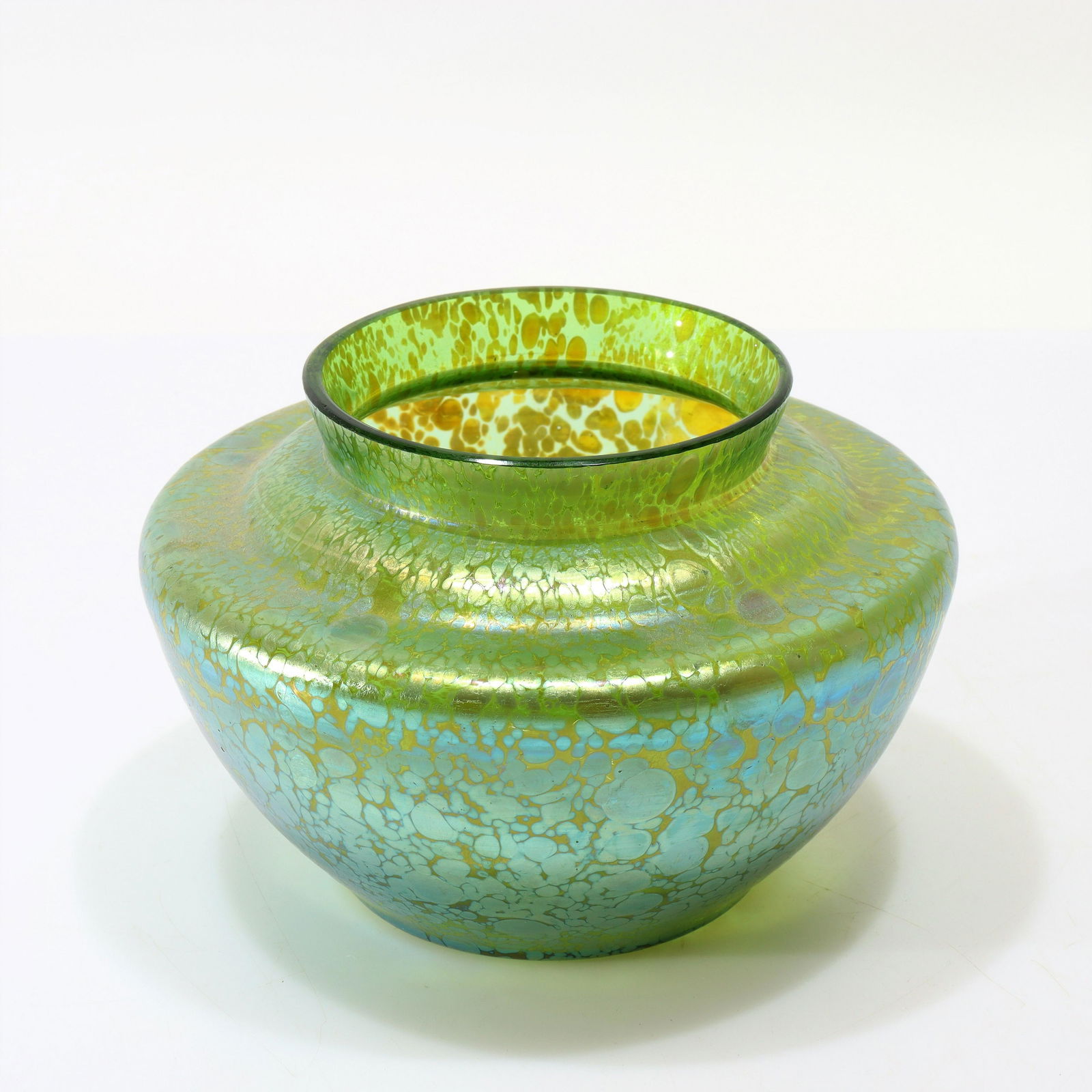 Loetz - Creta Papillon Green Glass Vase (1 of 4)