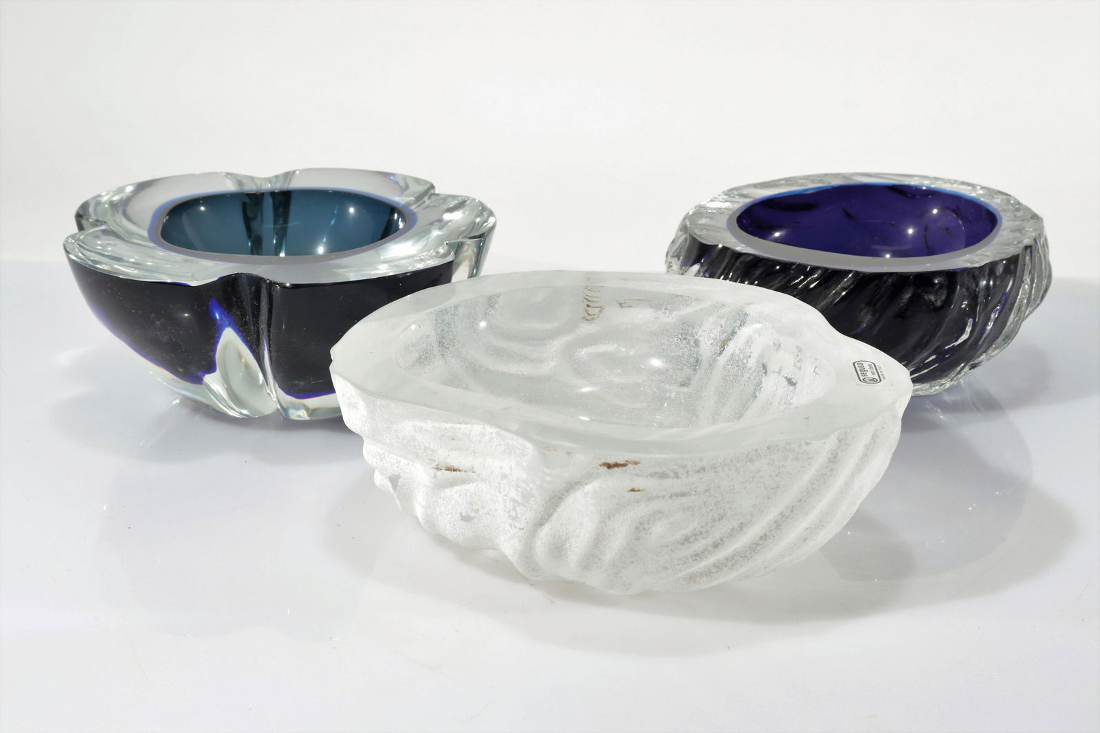 Seguso - Three Glass Bowls (1 of 8)