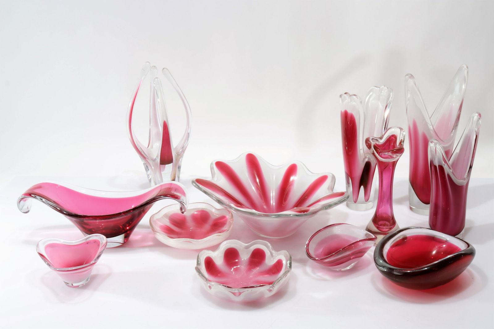 Flygsfors - 12 Cranberry Glass Items (1 of 6)