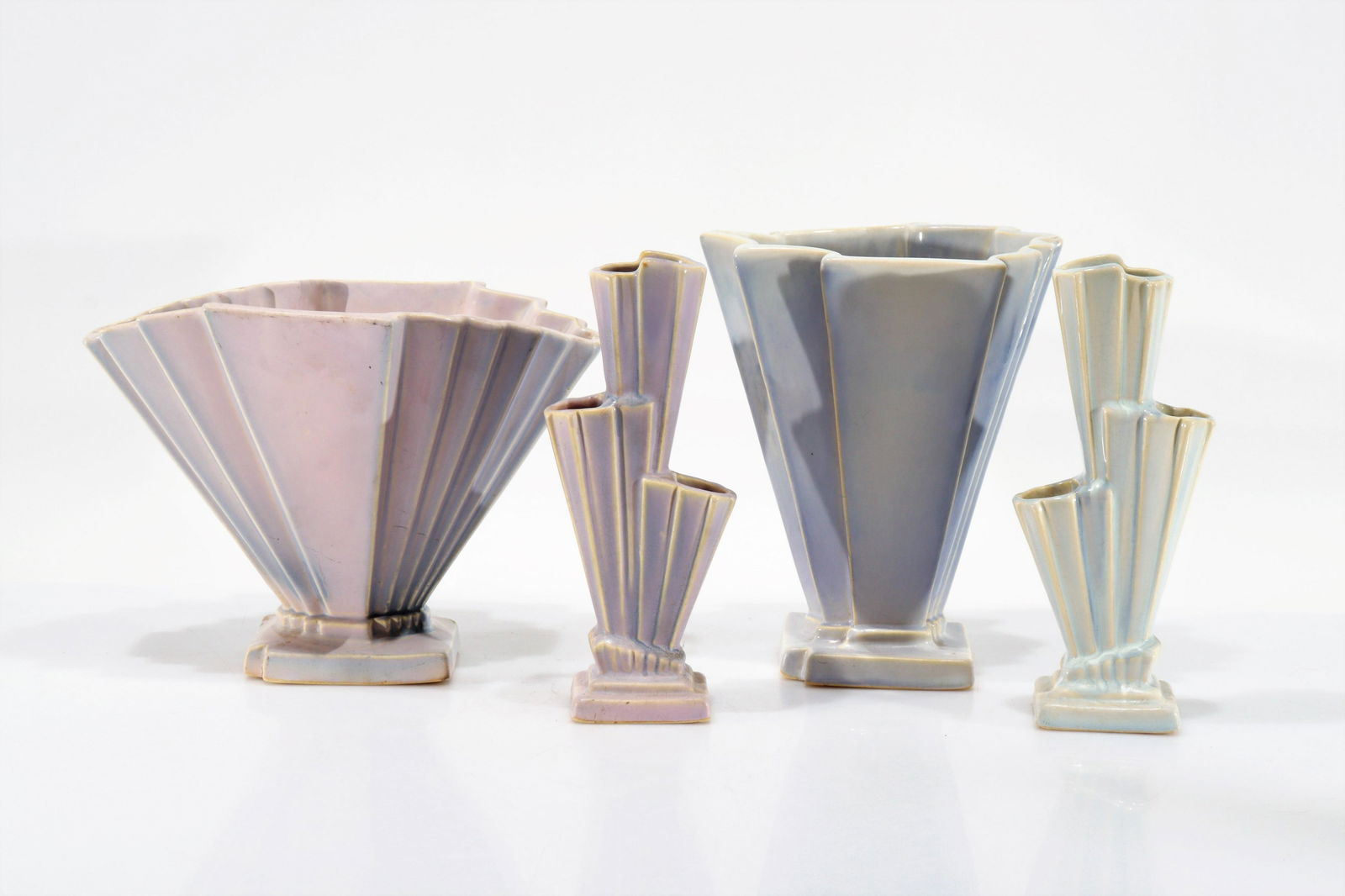 Weller - 4 Lorbeek Pottery Vases (1 of 5)