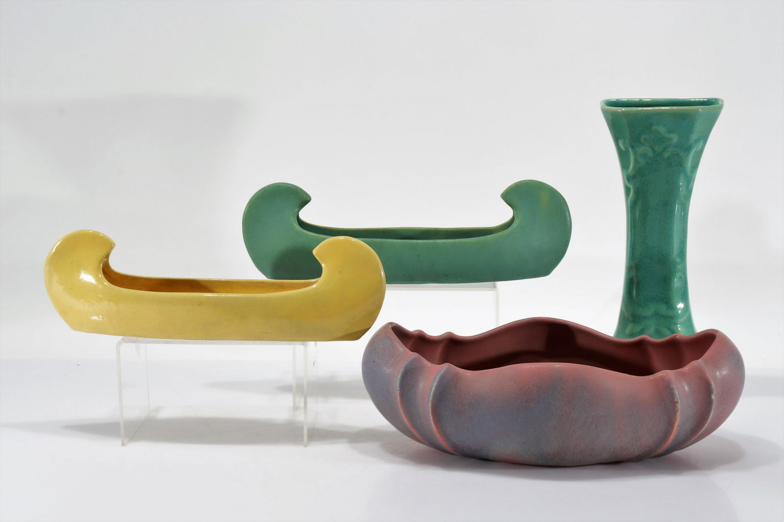 Muncie Pottery - Group of 4 Table Articles (1 of 7)