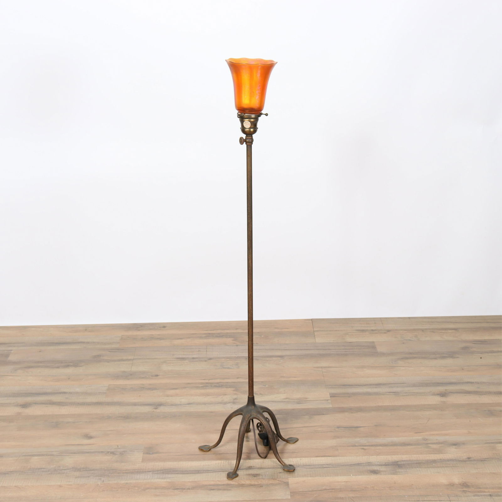 Tiffany Studios - Bronze Floor Lamp (1 of 7)